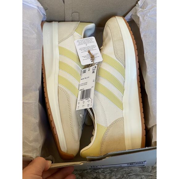 NIB Adidas Women’s Run 70s 2.0 JI4915 Size 10 - Picture 5 of 9